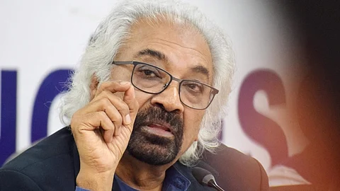 சாம் பித்ரோடா ராஜிநாமா!