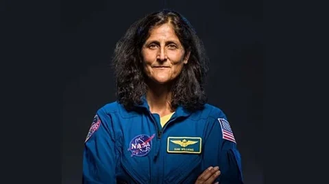  Sunita Williams
