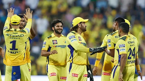 இலங்கை பிரீமியர் லீக்கில் அதிக விலைக்கு ஏலத்தில் எடுக்கப்பட்ட சிஎஸ்கே வீரர்!