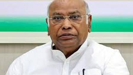 மல்லிகாா்ஜுன காா்கே