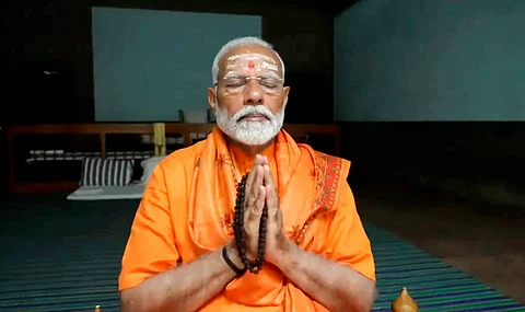 தியானத்தில் மோடி