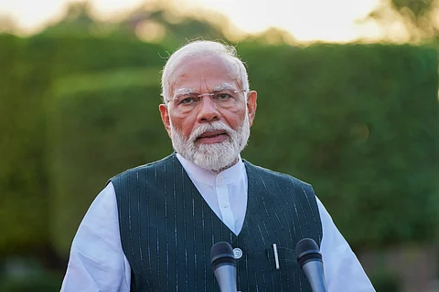 பிரதமராக மோடி இன்று பதவியேற்பு: நேரு சாதனை சமன்