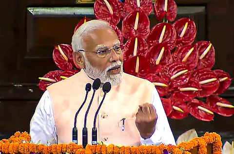 தமிழகத்தில் புதிய அரசியலுக்கு பாஜக அடித்தளம்