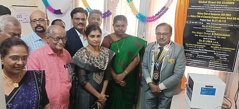 ராசிபுரம் அரசு மருத்துவமனைக்கு 
காசநோய் கண்டறியும் கருவி வழங்கல்