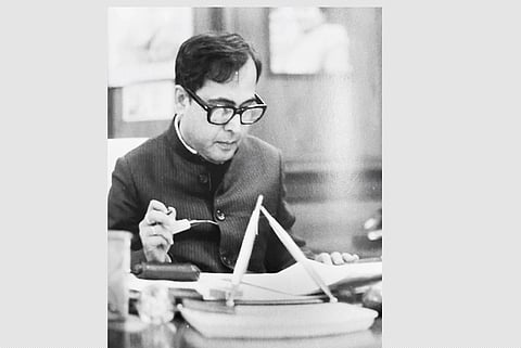 "பிரணாப்தா' என்கிற மந்திரச் சொல்! 199