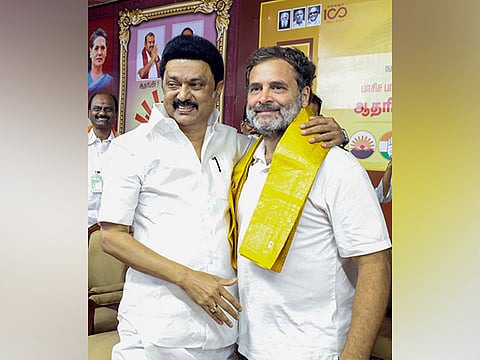 மக்களவை எதிா்க்கட்சித் தலைவராக தோ்வாகியுள்ள காங்கிரஸ் கட்சியின் மூத்த தலைவா் ராகுல் காந்திக்கு வாழ்த்துத் தெரிவித்துள்ள  முதல்வரும் திமுக தலைவருமான மு.க.ஸ்டாலின்.(கோப்புப்படம்) 