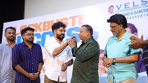 12 நாளில் ரூ.12 கோடி: வெற்றி விழா கொண்டாடிய ‘பிடி சார்' படக்குழு! 