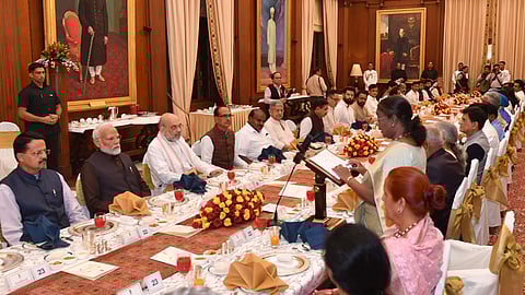 18-ஆவது மக்களவை கூட்டுக் கூட்டம்.