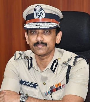 சென்னை காவல் ஆணையராக பொறுப்பேற்ற அருண்