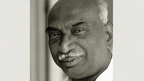 பெருந்தலைவா் காமராஜா் 
