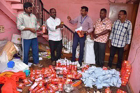 கலப்பட தேயிலைத் தூள் விற்பனை: கிடங்குக்கு ‘சீல்’: 600 கிலோ பறிமுதல்