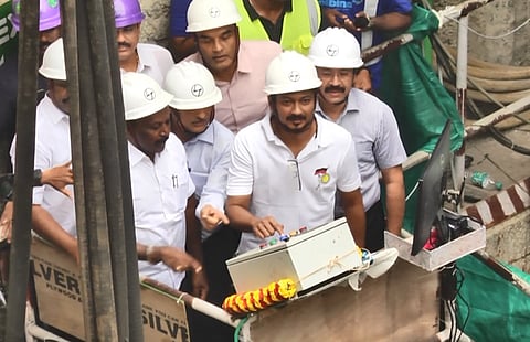 மெட்ரோ ரயில் திட்டம் 2-ம் கட்டப் பணிகளை தொடக்கி வைக்கும் அமைச்சர் உதயநிதி.