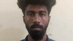 8 பைக்குகள் திருட்டு: இளைஞா் கைது