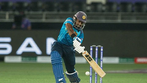 இந்தியாவுக்கு எதிரான டி20 தொடருக்கான இலங்கை அணி அறிவிப்பு!