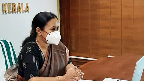 கேரளத்தில் மீண்டும் நிஃபா வைரஸ் பரவல்? சுகாதாரத்துறை அமைச்சர் அவசர ஆலோசனை