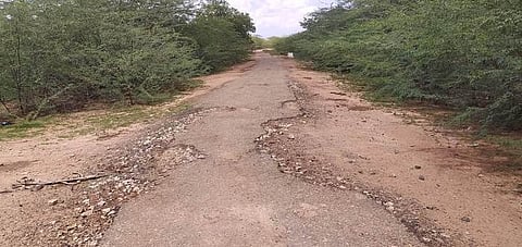 பூதவயல் கிராமத்தில் அடிப்படை வசதிகள் செய்து தரக் கோரிக்கை