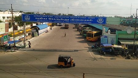  புதுக்கோட்டை புதிய பேருந்து நிலையம். 