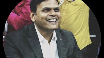 ஆணையா் ஜெ.குமரகுருபரன் 