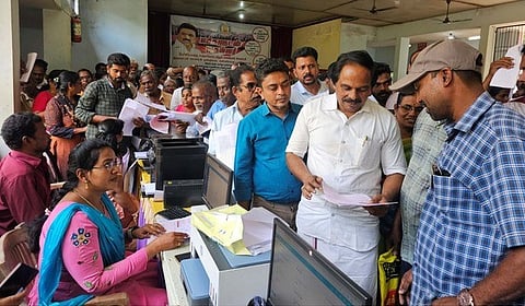 ‘மக்களுடன் முதல்வா்’ திட்டத்தில் மகத்தான சாதனை படைத்த குமரி மாவட்டம்!