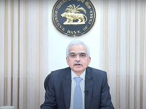 இந்திய ரிசா்வ் வங்கி (ஆா்பிஐ) ஆளுநர் சக்திகாந்த தாஸ் 