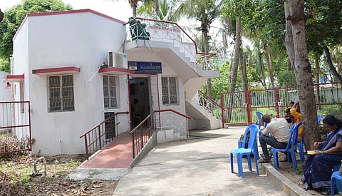  கிருஷ்ணகிரி தலைமை தபால் நிலைய அலுவலக வளாகத்தில் செயல்படும் கடவுச் சீட்டு அலுவலகம். 