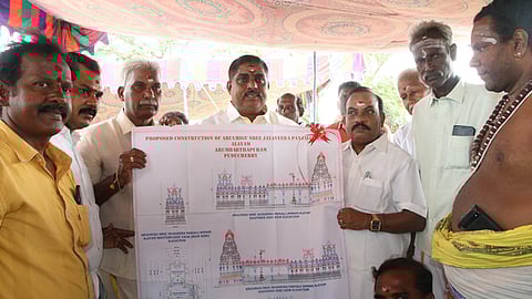 புதிய கோயில் கட்டுவதற்கான பூமி பூஜை...