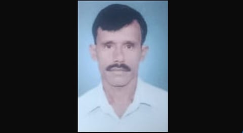  காட்டுமாடு தாக்கியதில் உயிரிழந்த முருகன்.