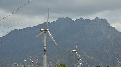 Center - Center - Chennai EXPRESS PHOTO V.KARTHIK ALAGU