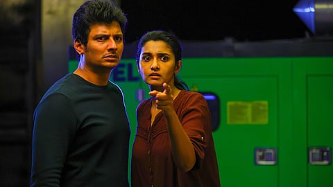 ஜீவா, பிரியா பவானி ஷங்கர்.. 