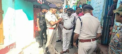 போலீஸ் விசாரணை