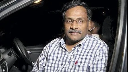 முன்னாள் பேராசிரியா் ஜி.என்.சாய்பாபா மரணம்