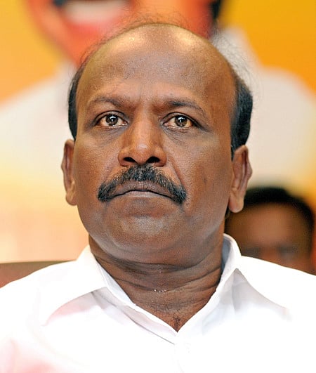 மக்கள் நல்வாழ்வுத் துறை அமைச்சா் மா.சுப்பிரமணியன் 