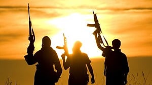 பயங்கரவாதிகள்