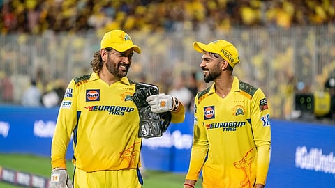 எம்.எஸ்.தோனி, ருதுராஜ் கெய்க்வாட்