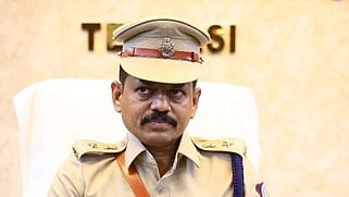  எஸ்.பி. சீனிவாசன்.