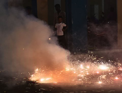 தீபாவளி பட்டாசு