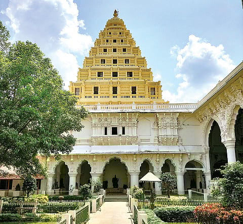 தஞ்சாவூர் பெரிய கோயில்