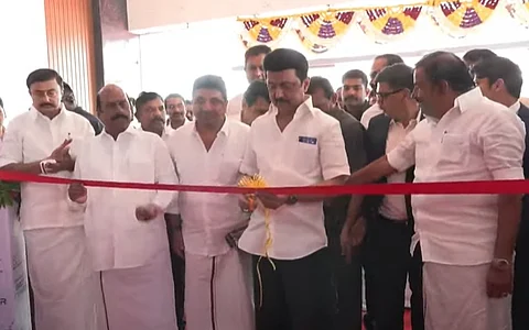 புதிய தொழில்நுட்ப பூங்காவை திறந்து வைக்கும் முதல்வர்.