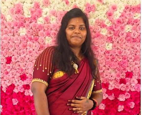  விந்தியா (வயது 22)