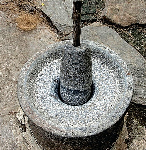 ஆட்டுக்கல் 