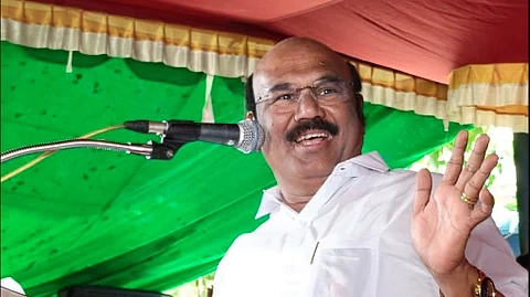 முன்னாள் அமைச்சர் ஜெயக்குமார்.