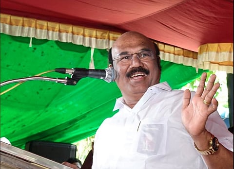 முன்னாள் அமைச்சர் ஜெயக்குமார்.