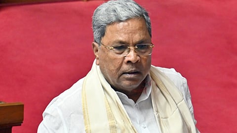 கா்நாடக முதல்வா் சித்தராமையா 