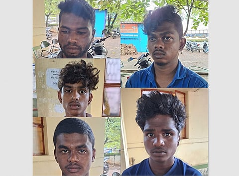 திருச்சியில் வெள்ளிக்கிழமை பேருந்தில் சென்ற இளைஞரை கீழே தள்ளி வெட்டிப் படுகொலை செய்த விவகாரத்தில் போலீசில் சரணடைந்த 5 பேர் 