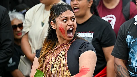 போராட்டத்தில் ஈடுபட்டோர்.