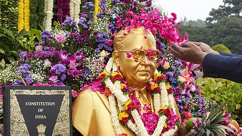 ஆற்றல்மிகு அம்பேத்கா்