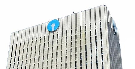 எஸ்பிஐ மூலதன திரட்டல் 
ரூ.50,000 கோடியாக உயா்வு