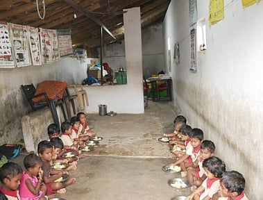 அங்கன்வாடி மையம்.