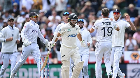 முதல் டெஸ்ட்: மூன்றாம் நாளில் இங்கிலாந்து ஆதிக்கம்!