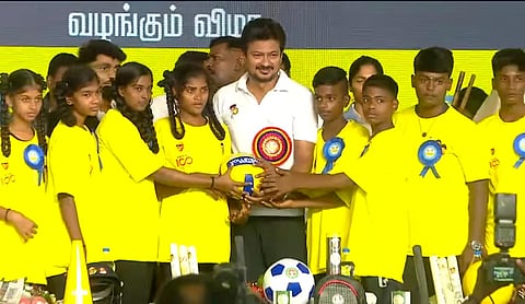 100 விளையாட்டு வீரர், வீராங்கனைகளுக்கு அரசு வேலை: உதயநிதி ஸ்டாலின் உறுதி